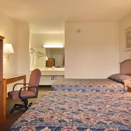 Days Inn By Wyndham Plainfield Exterior photo